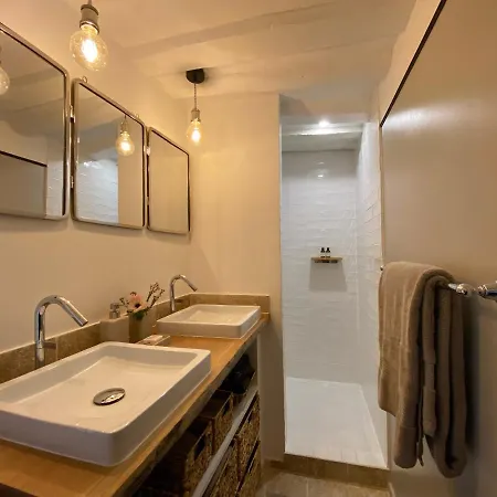 Dlm Paris Apartment Exterior photo